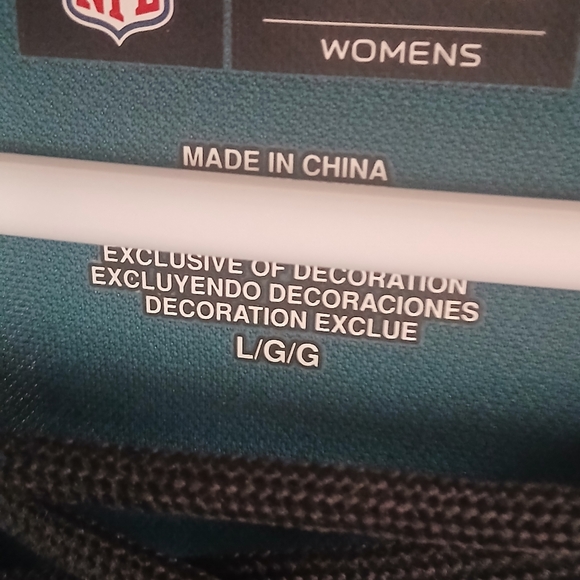 Philadelphia Eagles Jersey - Picture 3 of 3